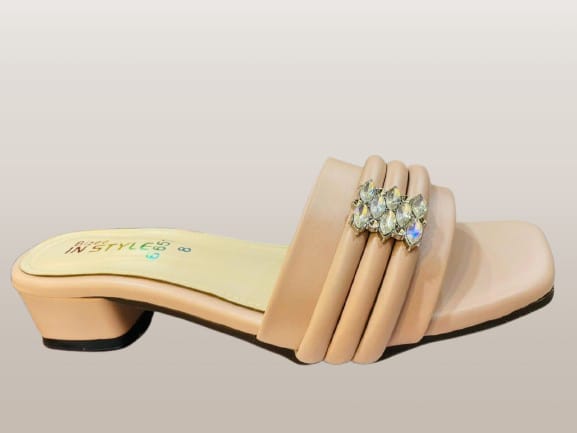 IVORY LUXURY SLIDE SANDALS WITH GOLD EMBILISHMENT
