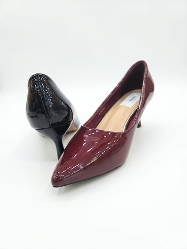 Wej timeless heels