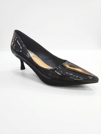 Wej timeless heels